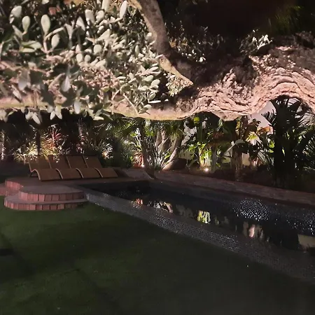 Villa With Heated Pool Close To Beach بيت للعطل ساناري سور مير